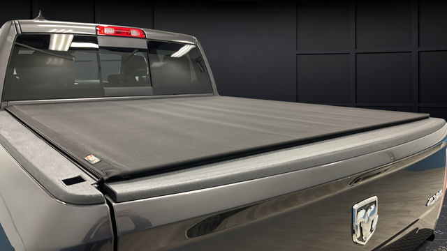 Used 2017 Granite Crystal Metallic Clearcoat Ram Laramie image 36