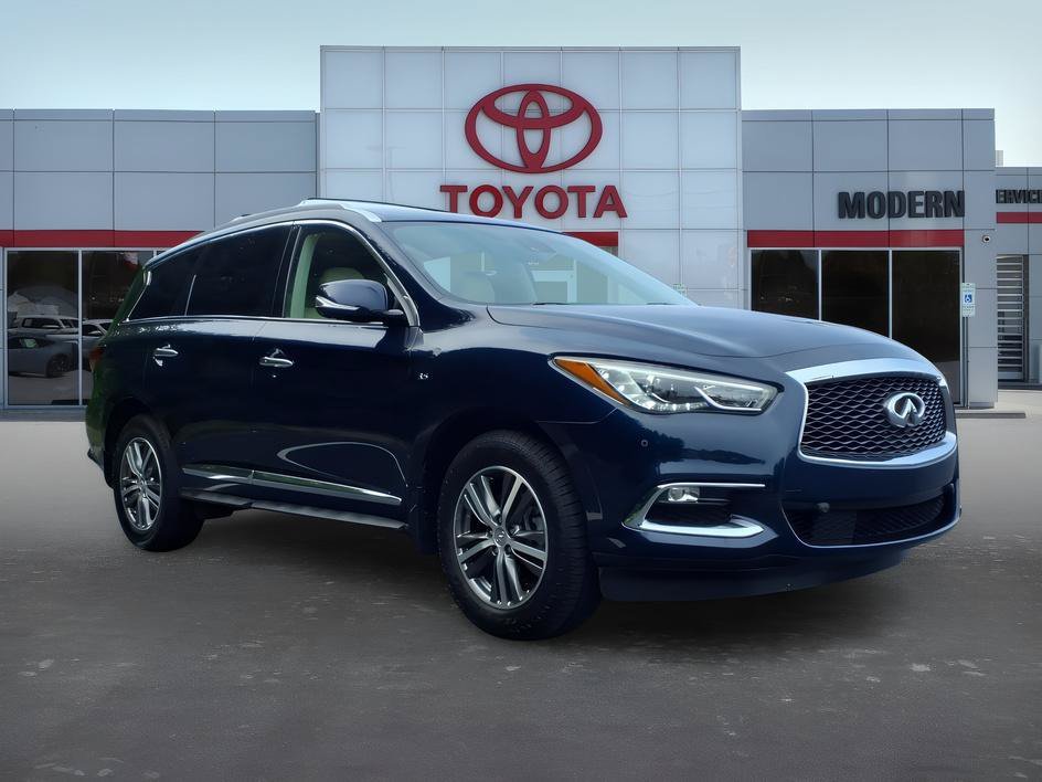 Used 2020 Hermosa Blue INFINITI LUXE image 9