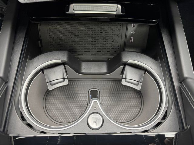 New 2026 MANUFAKTUR Silicon Grey Mercedes-Benz GLS 63 AMG® image 51