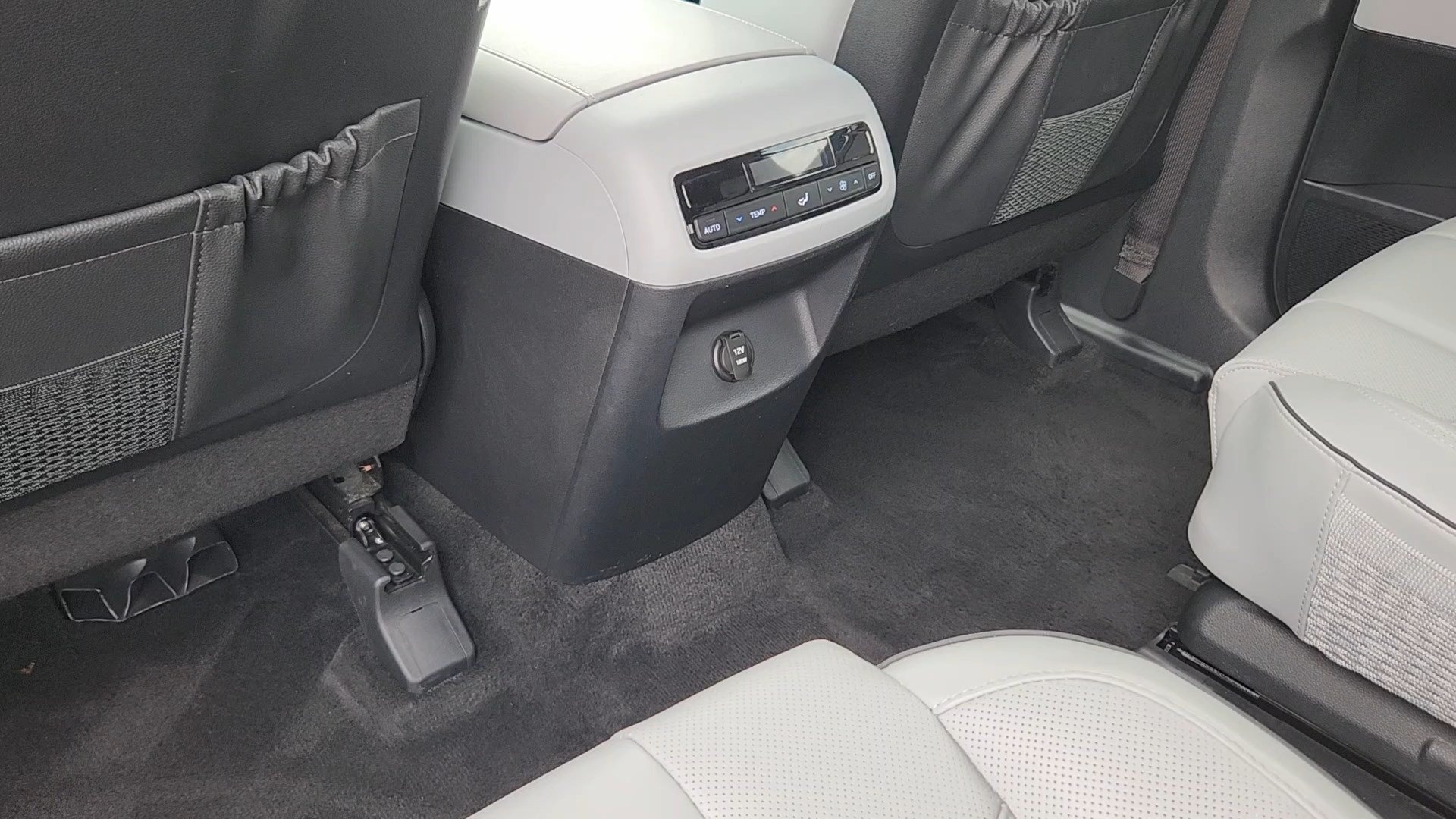 Used 2025 Typhoon Silver Hyundai SEL image 16