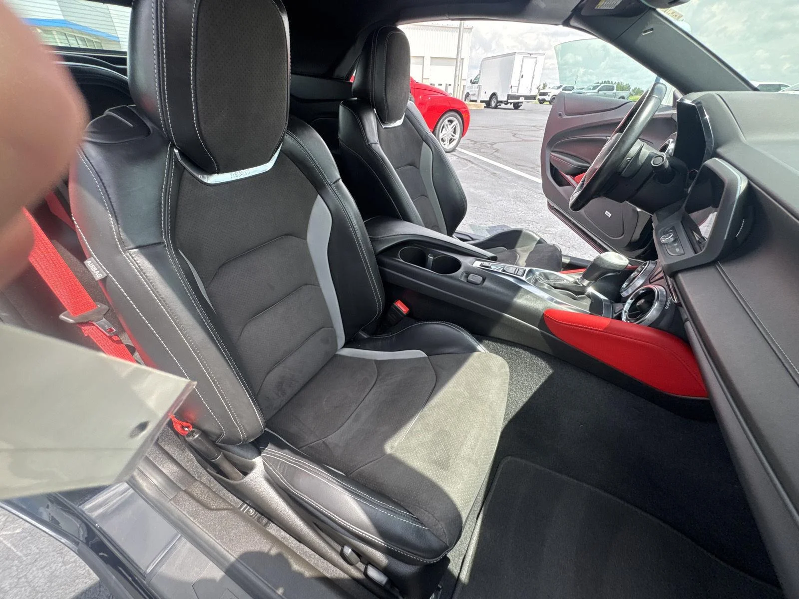 Used 2023 BLACK Chevrolet LT1 image 11