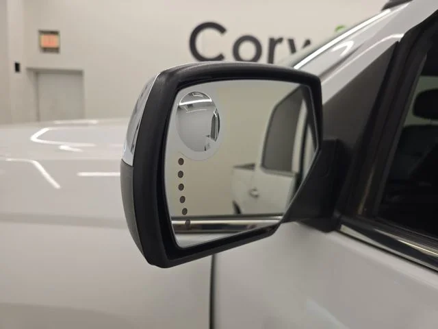 Used 2018 Summit White Chevrolet LTZ image 37