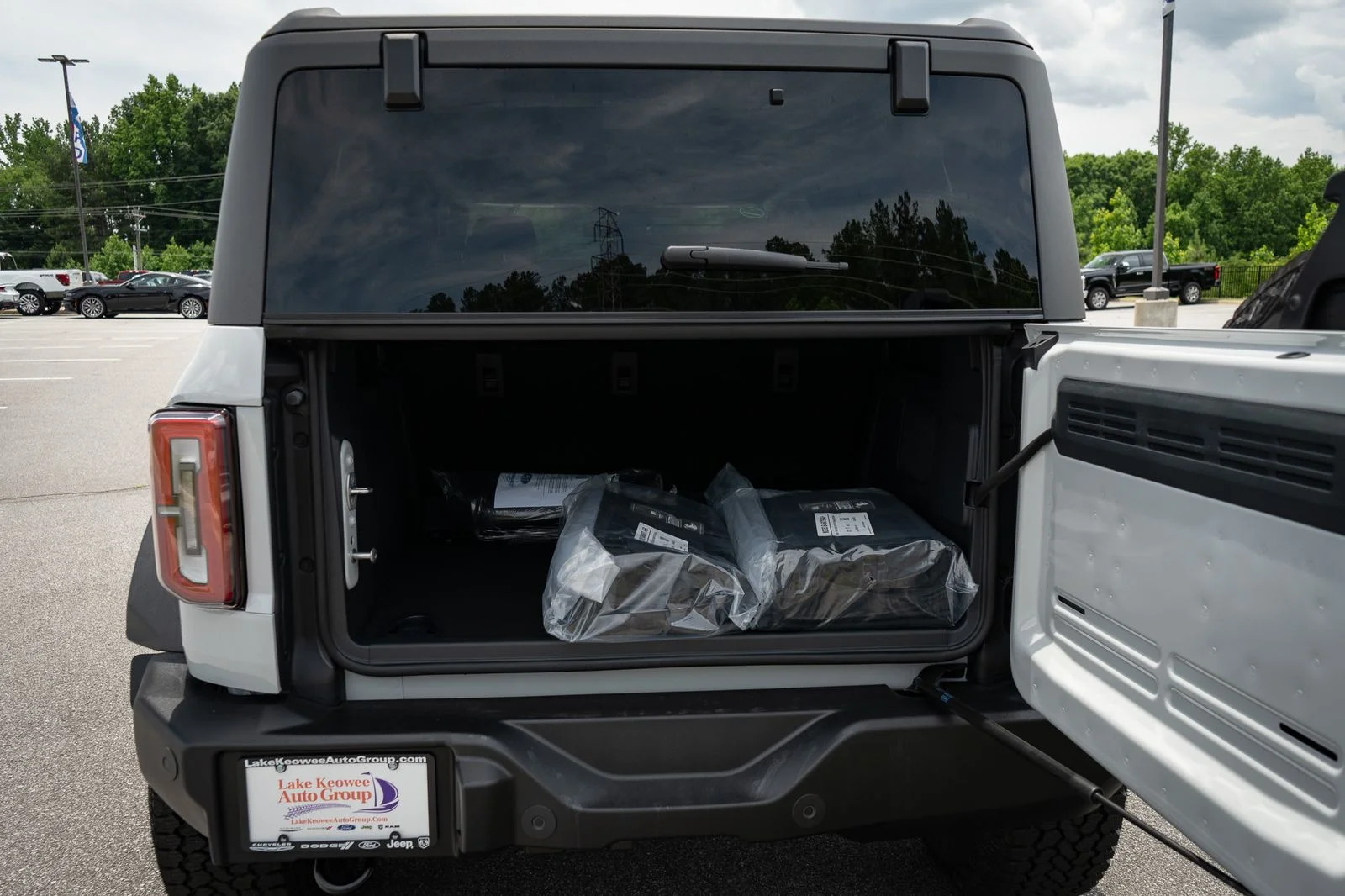 New 2026 Avalanche Gray Ford Outer Banks® image 9