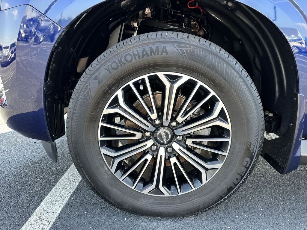 Used 2025 Blue Nissan Platinum image 16