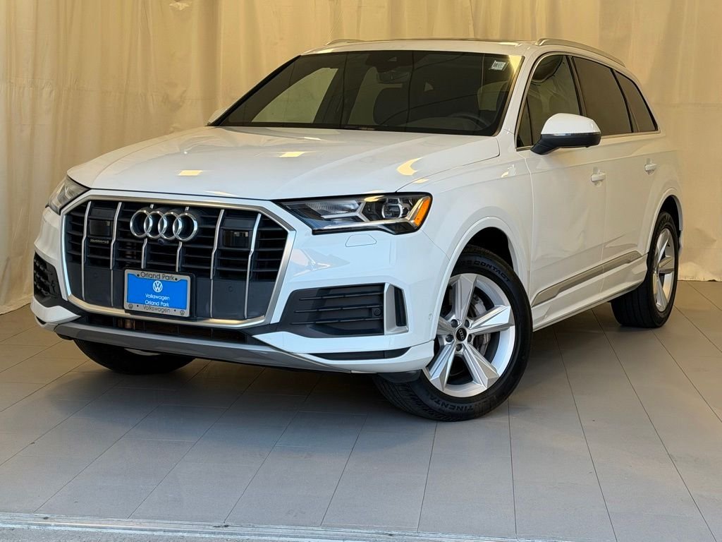 2023 Audi Q7 45 Premium quattro Tiptronic's photo