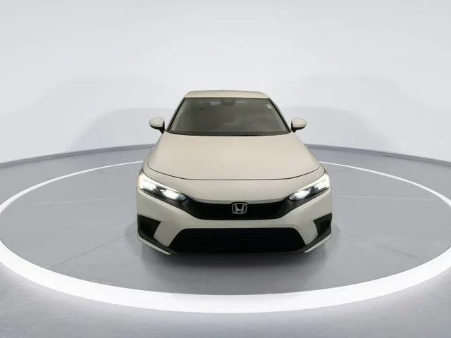 Used 2024 White Honda LX image 9