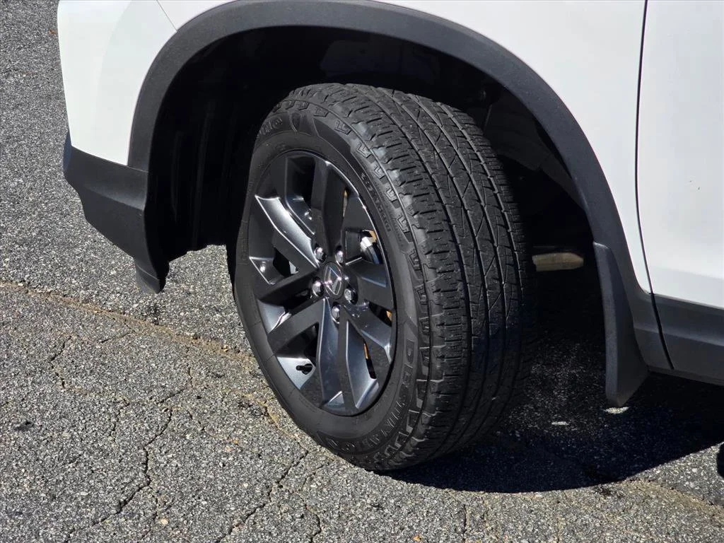 Used 2025 White Honda Sport image 25