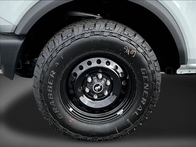 New 2026 Avalanche Gray Ford Big Bend® image 45