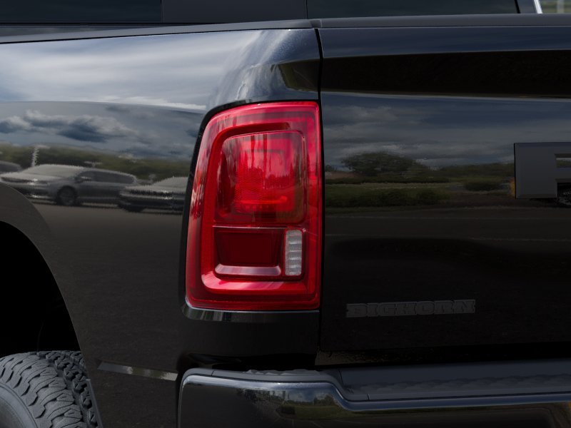 New 2026 Diamond Black Crystal Pearl-Coat Exterior Paint RAM Big Horn image 26
