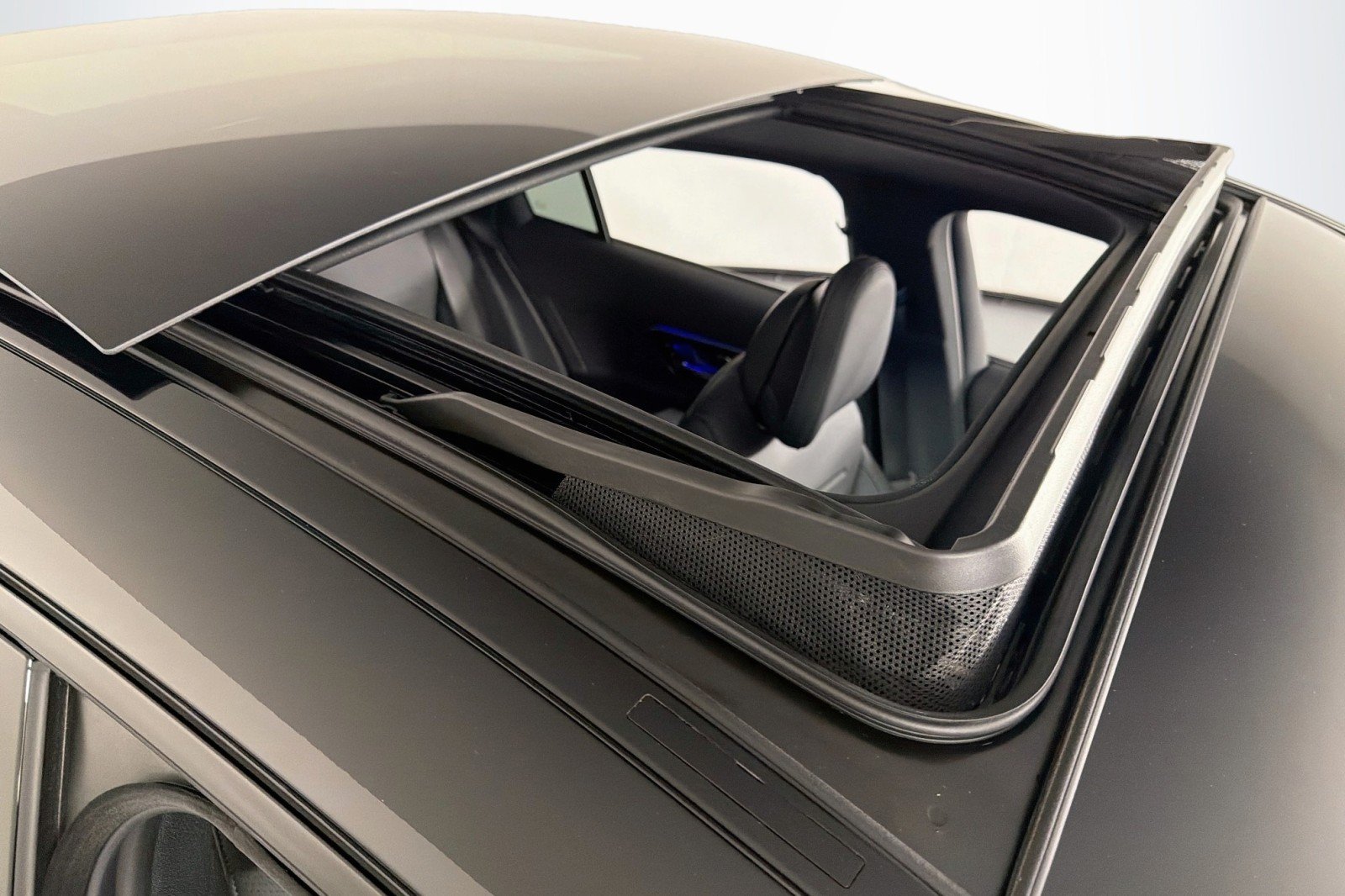New 2027 Black Mercedes-Benz GLC 300 4MATIC® Coupe image 21