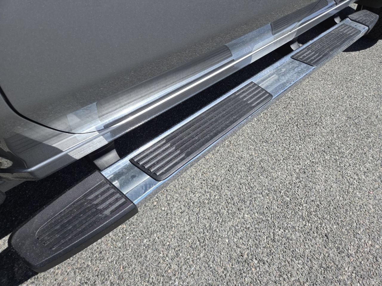 New 2026 Sterling Metallic GMC SLT image 24