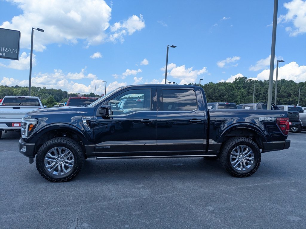 Used 2024  Ford King Ranch image 8