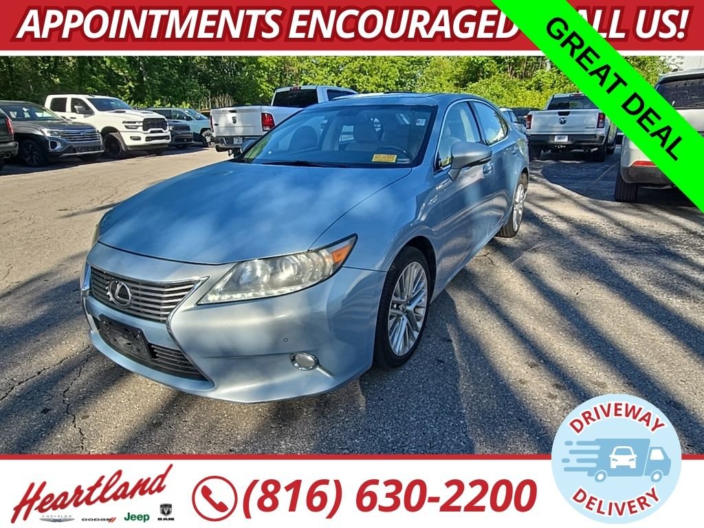 2013 Lexus ES 350 350's photo