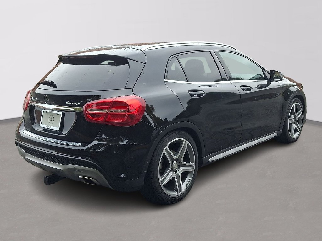 Used 2015  Mercedes-Benz GLA 250 image 4