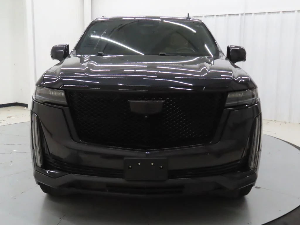 Used 2023 Gray Cadillac Sport image 7