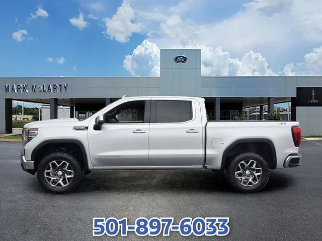 Used 2022 GMC Sierra 1500 SLT with VIN 3GTUUDED9NG609955 for sale in Little Rock