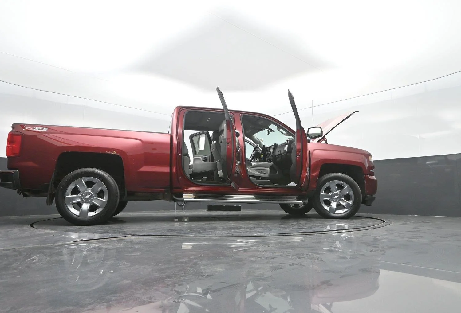 Used 2017 Siren Red Tintcoat Chevrolet LTZ image 53
