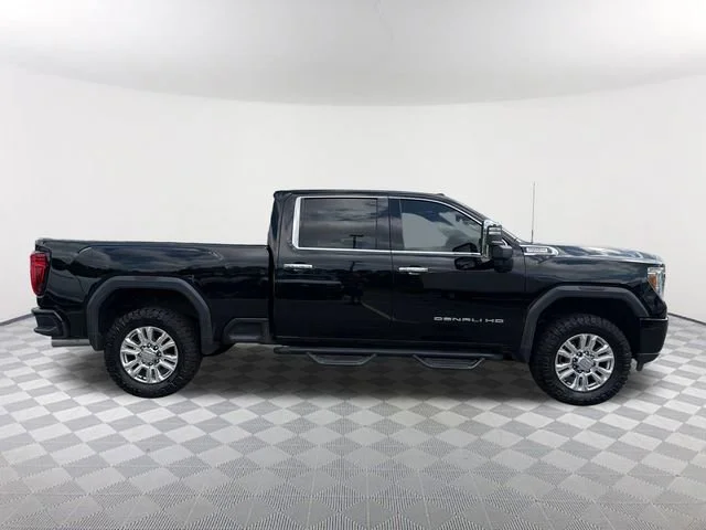 Used 2020 ONYX BLACK GMC Denali image 4