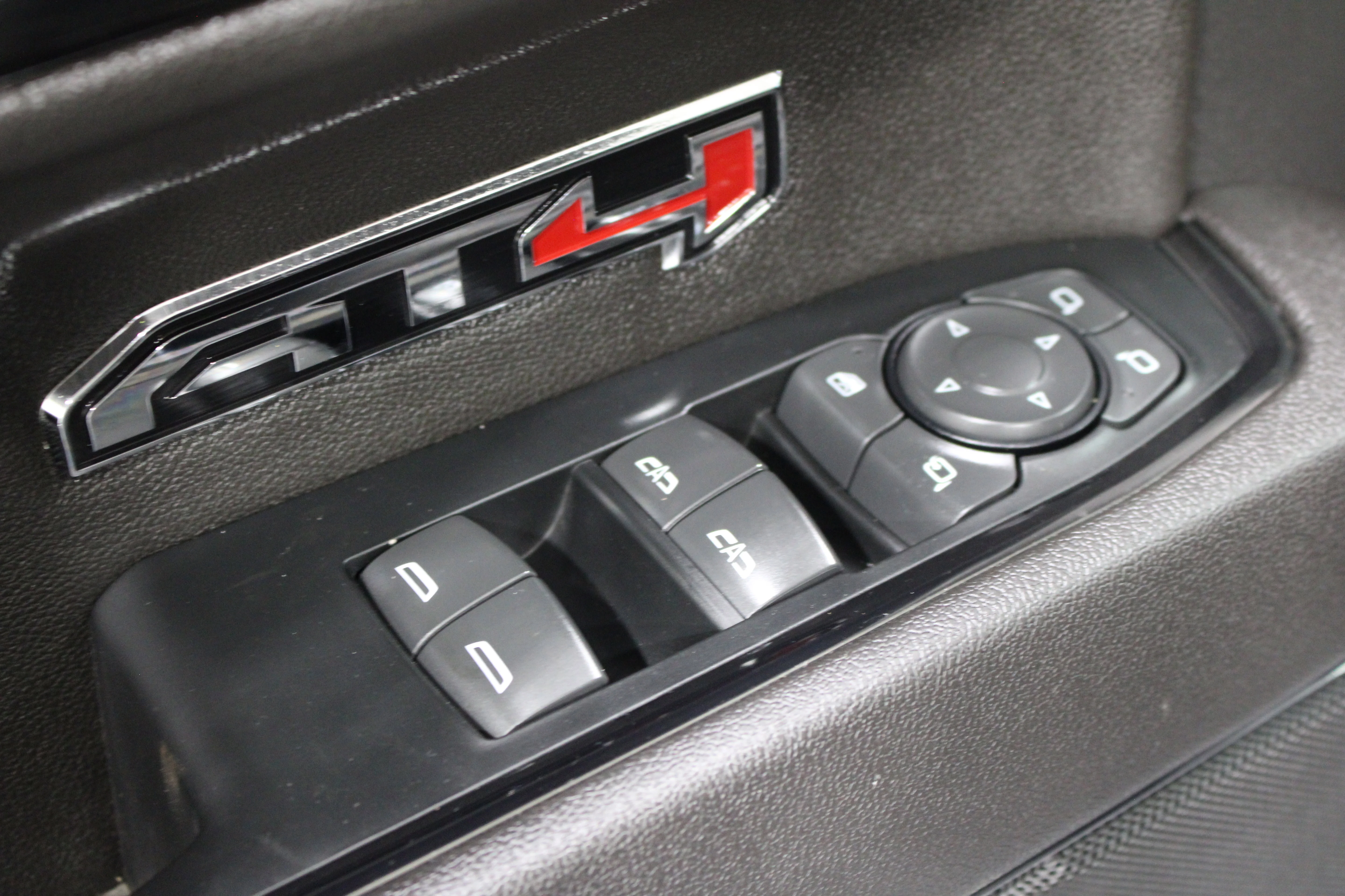 2023 GMC Sierra 1500 AT4 - Photo 7