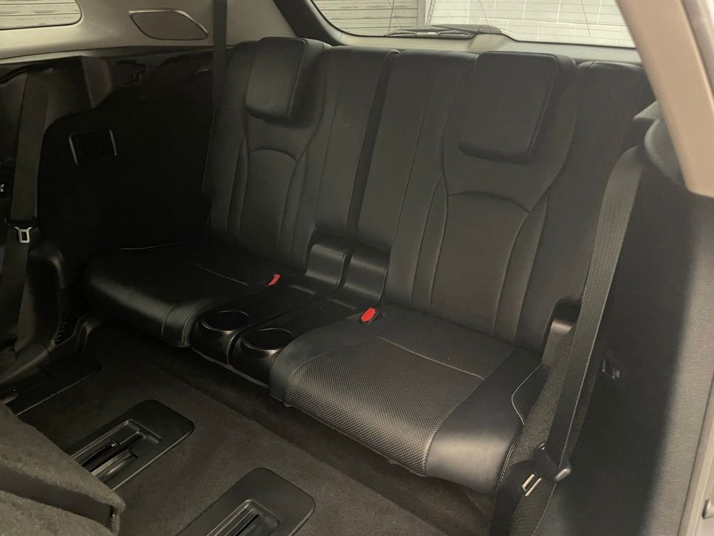 Used 2020 Gray Lexus 350L image 24