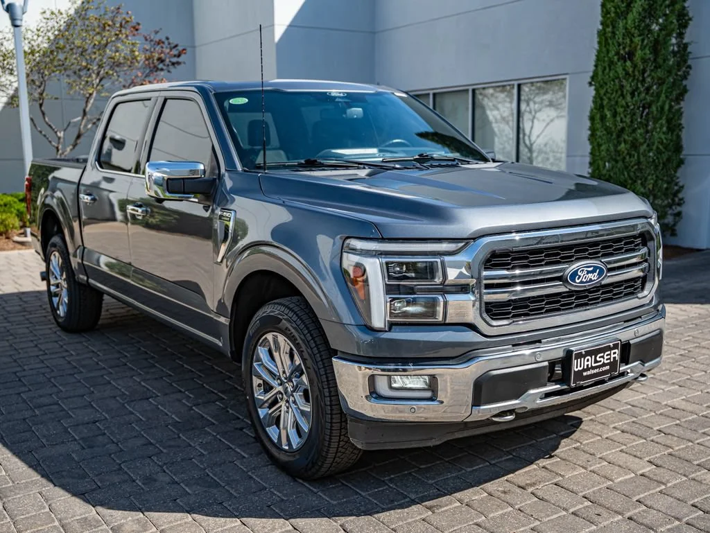 Used 2024 Gray Ford Lariat image 3