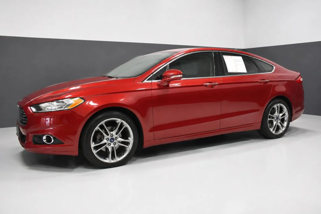 Used 2016 Red Ford Titanium image 2