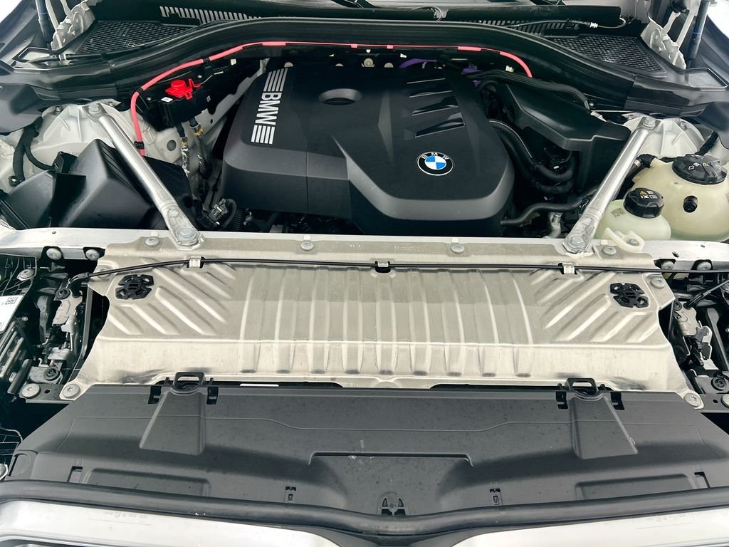 Certified Used 2025 White Metallic BMW 30 xDrive image 27