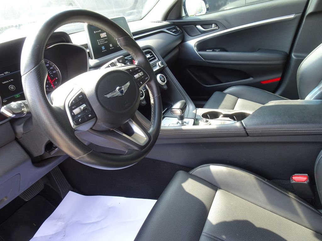 Used 2021 White Genesis 2.0T image 11