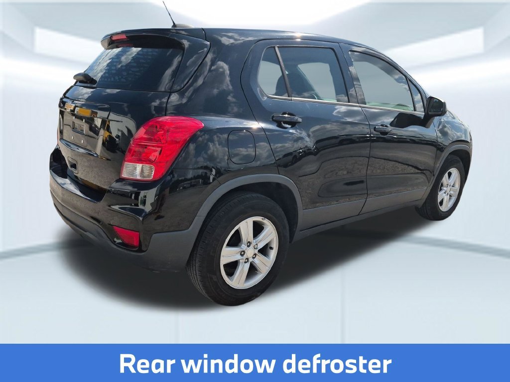 Used 2020 Black Chevrolet LS image 6