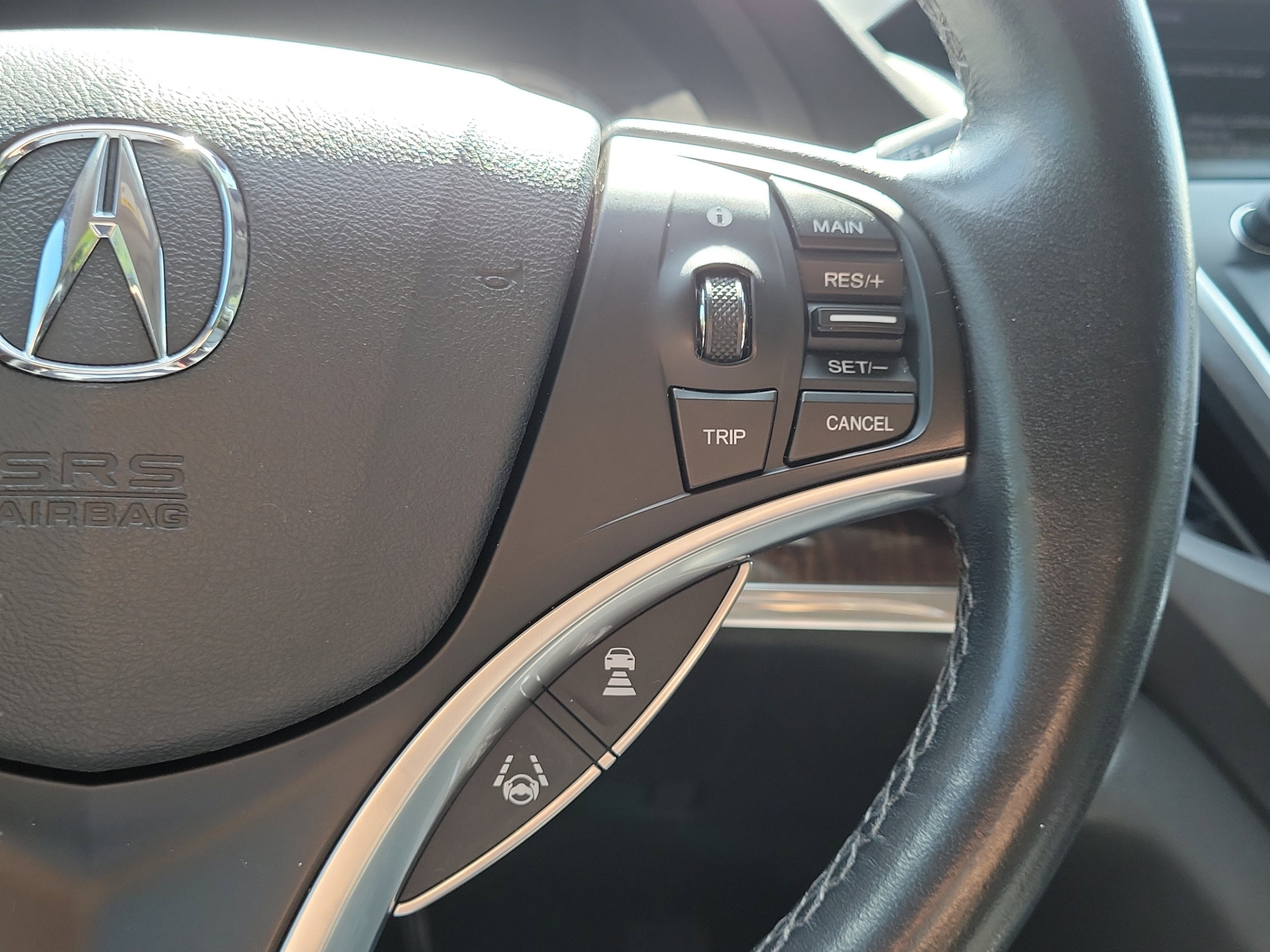 Used 2020 Platinum White Pearl Acura MDX image 30