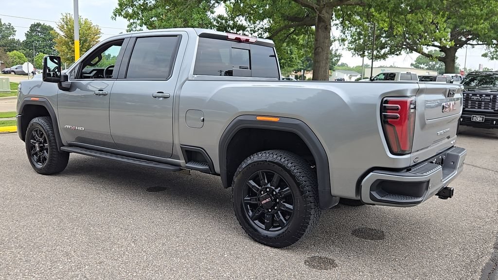 Used 2025 Sterling Metallic GMC AT4 image 22