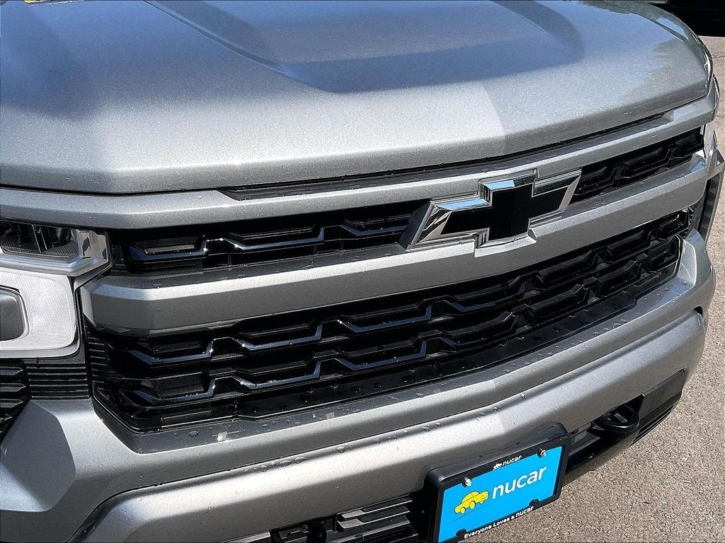 Used 2023 Gray Chevrolet RST image 31