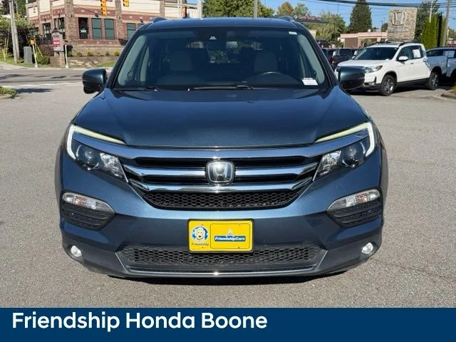 Used 2017 Blue Honda Touring image 2