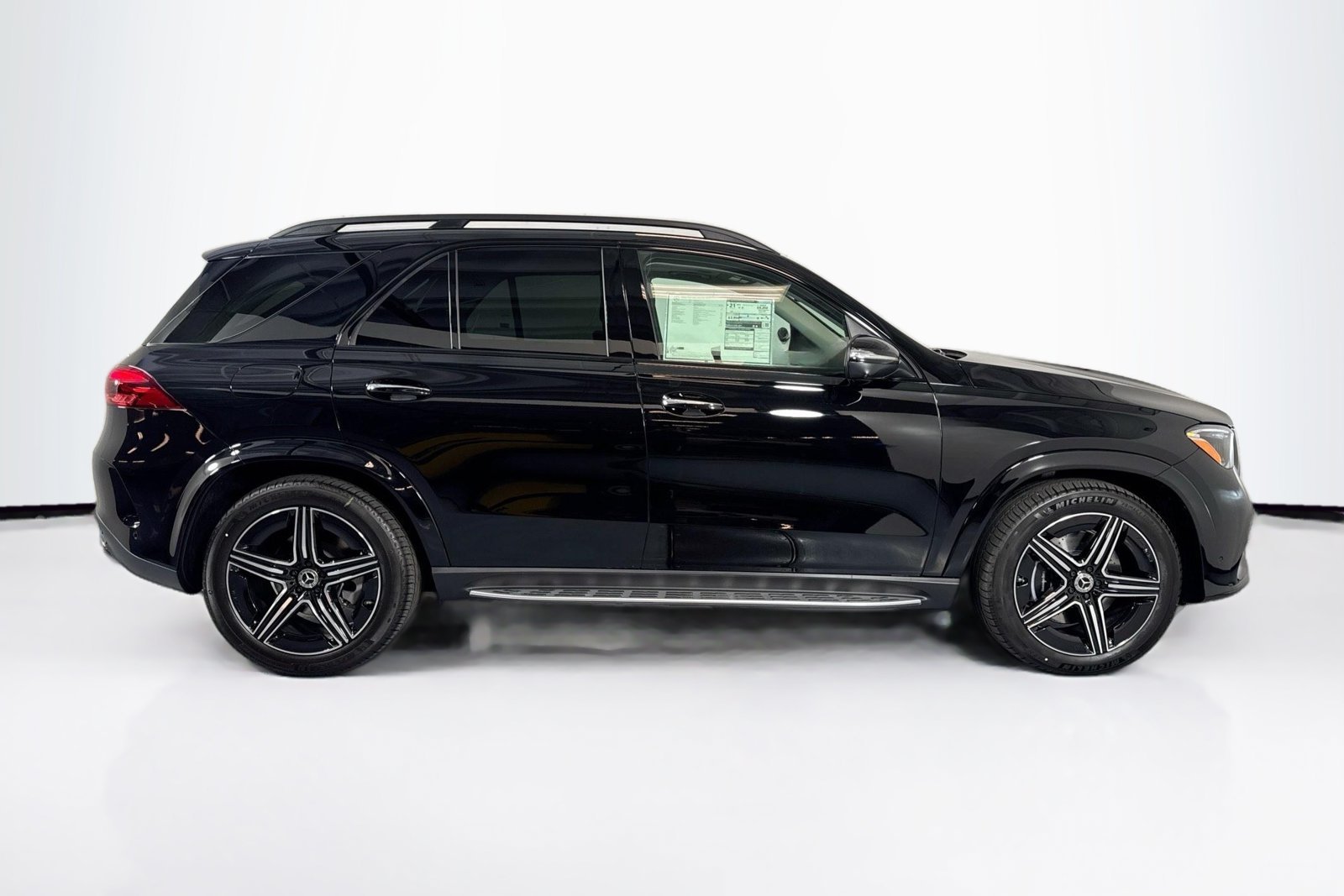 New 2026 Black Mercedes-Benz GLE 450 image 4