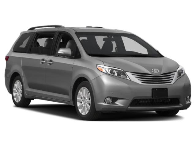 Used 2015  Toyota  image 6