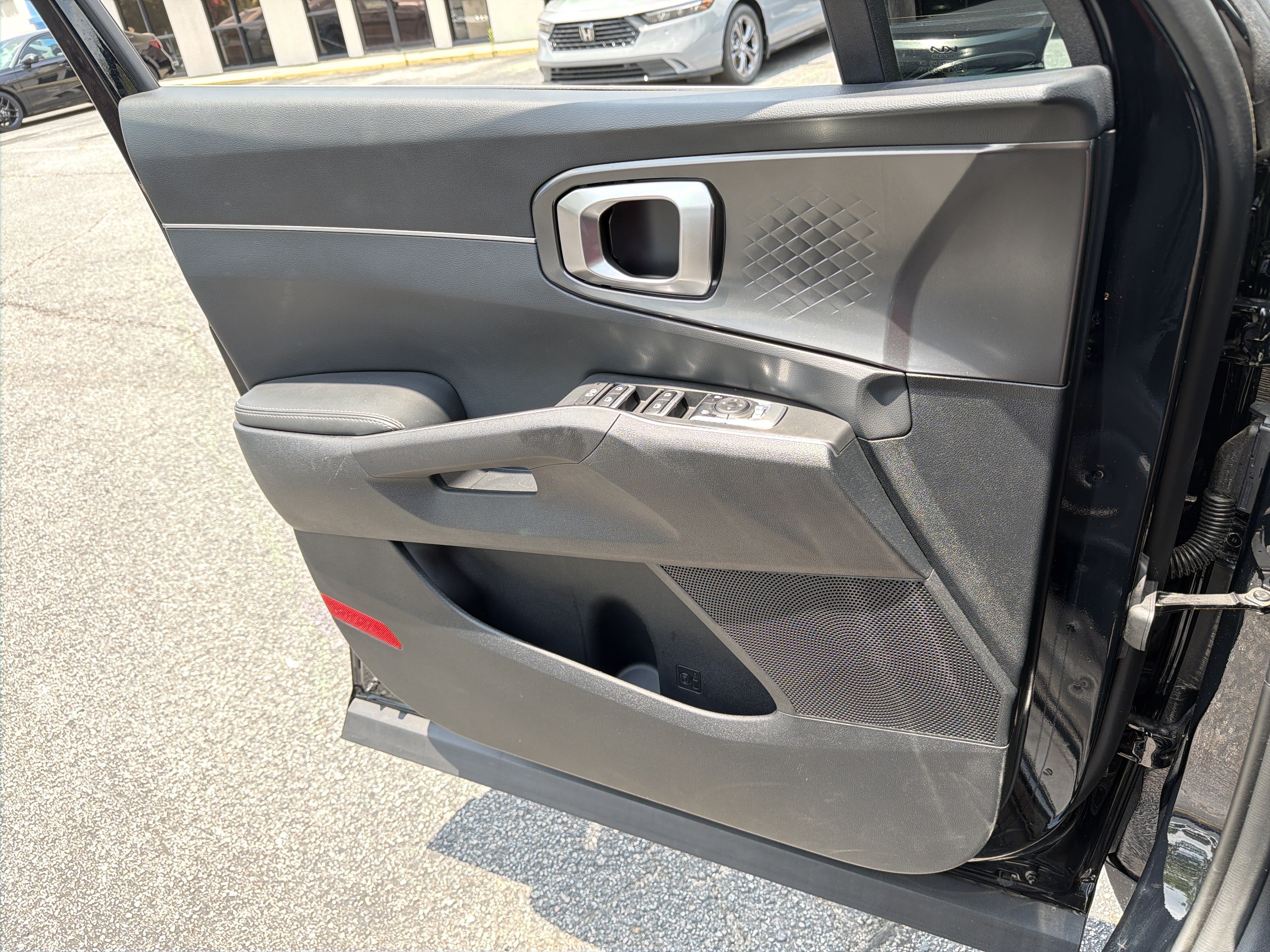 Used 2025 Ebony Black Kia S image 14