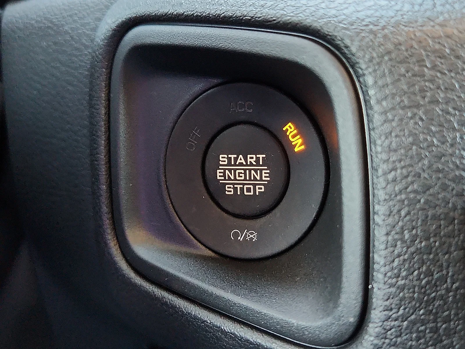 New 2026 PW7 Bright Whit Jeep 4-DOOR SPORT S image 16