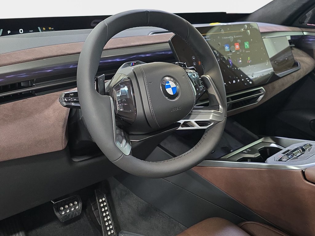 New 2027 Space Silver Metallic BMW  image 13