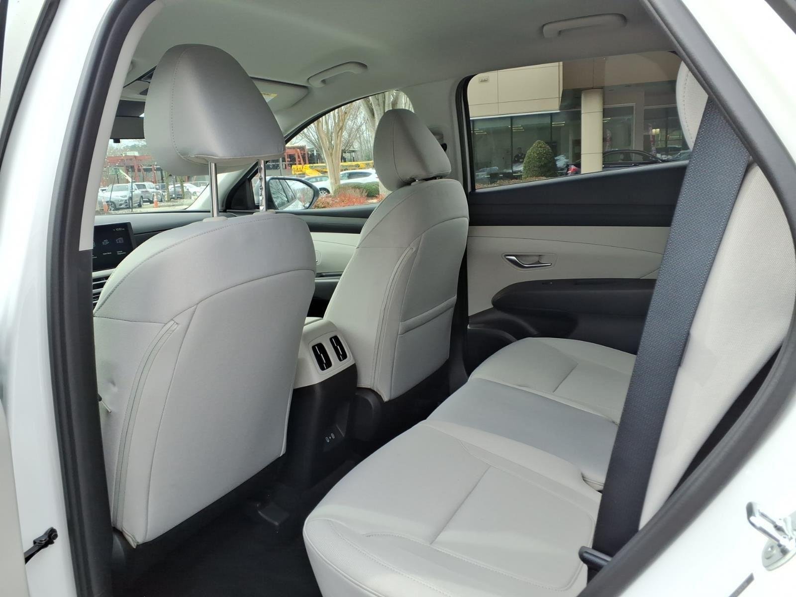 Used 2026 Serenity White Pearl Hyundai SEL image 32