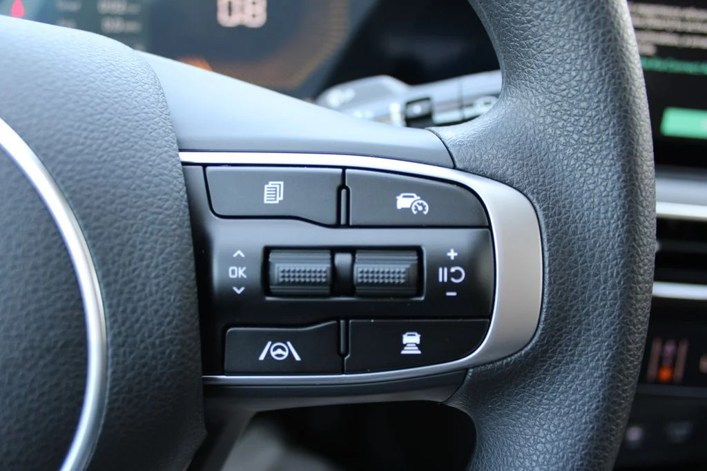 New 2026 Gray Kia LXS image 19