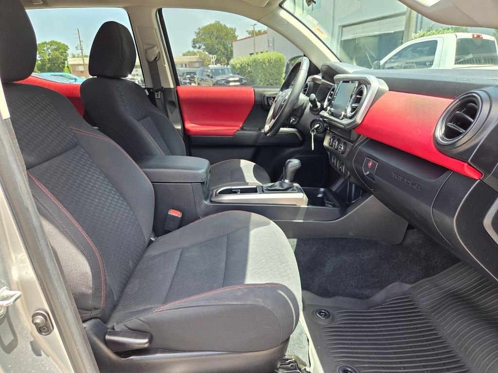Used 2023 Silver Toyota SR5 image 17
