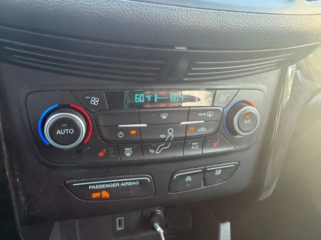Used 2018 White Ford SE image 13
