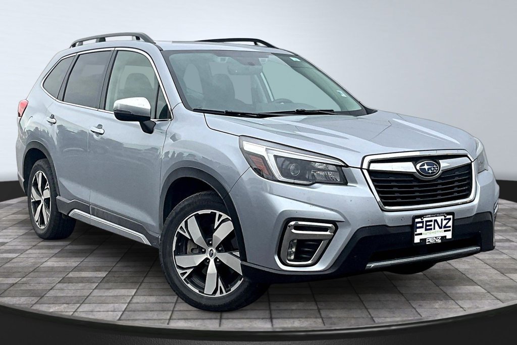 Used 2021 Silver Subaru Touring image 3