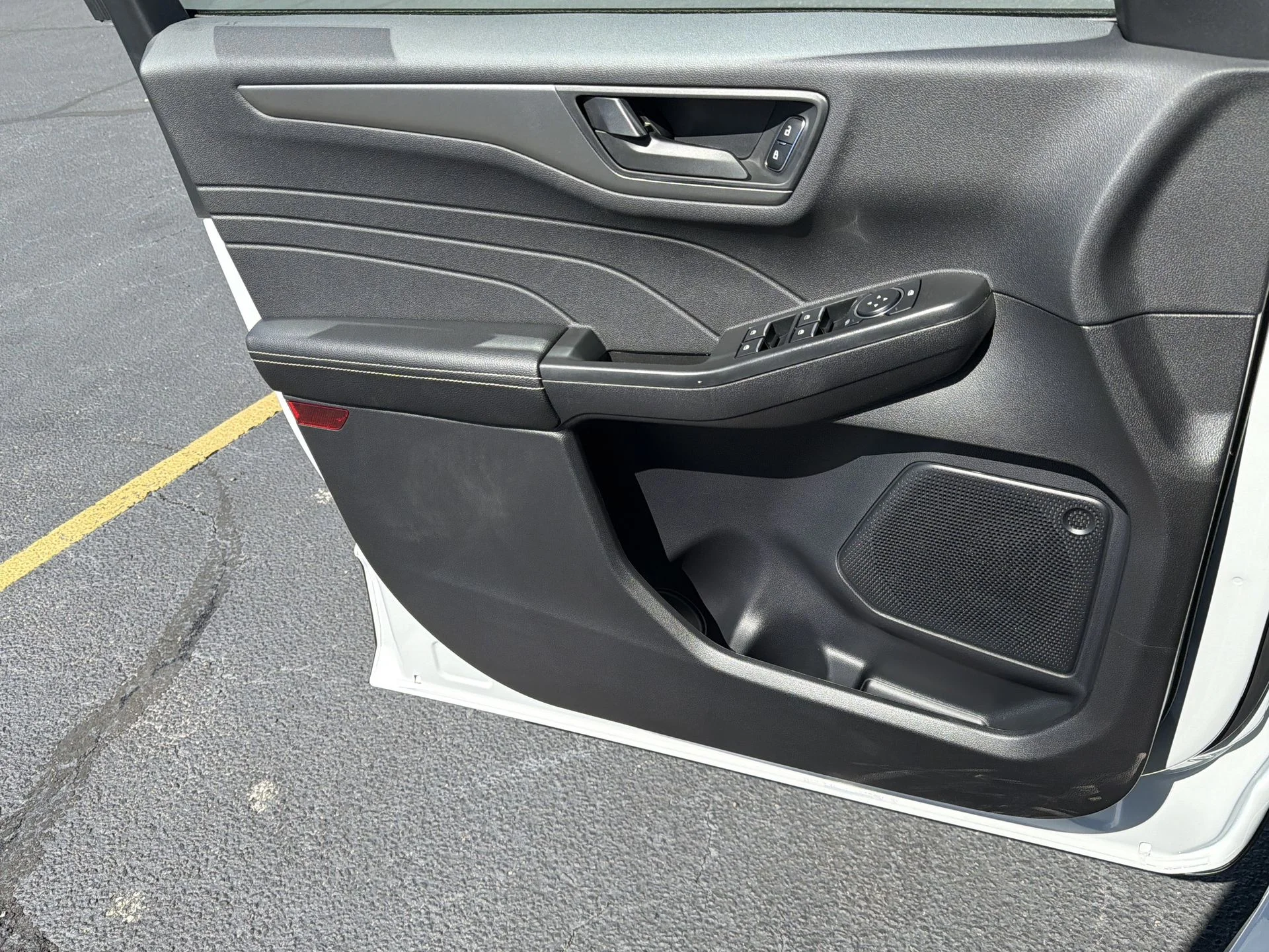 New 2026 Oxford White Ford Active® image 19