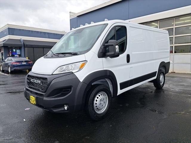 2026 RAM ProMaster 2500 Tradesman 136" WB Low Roof's photo