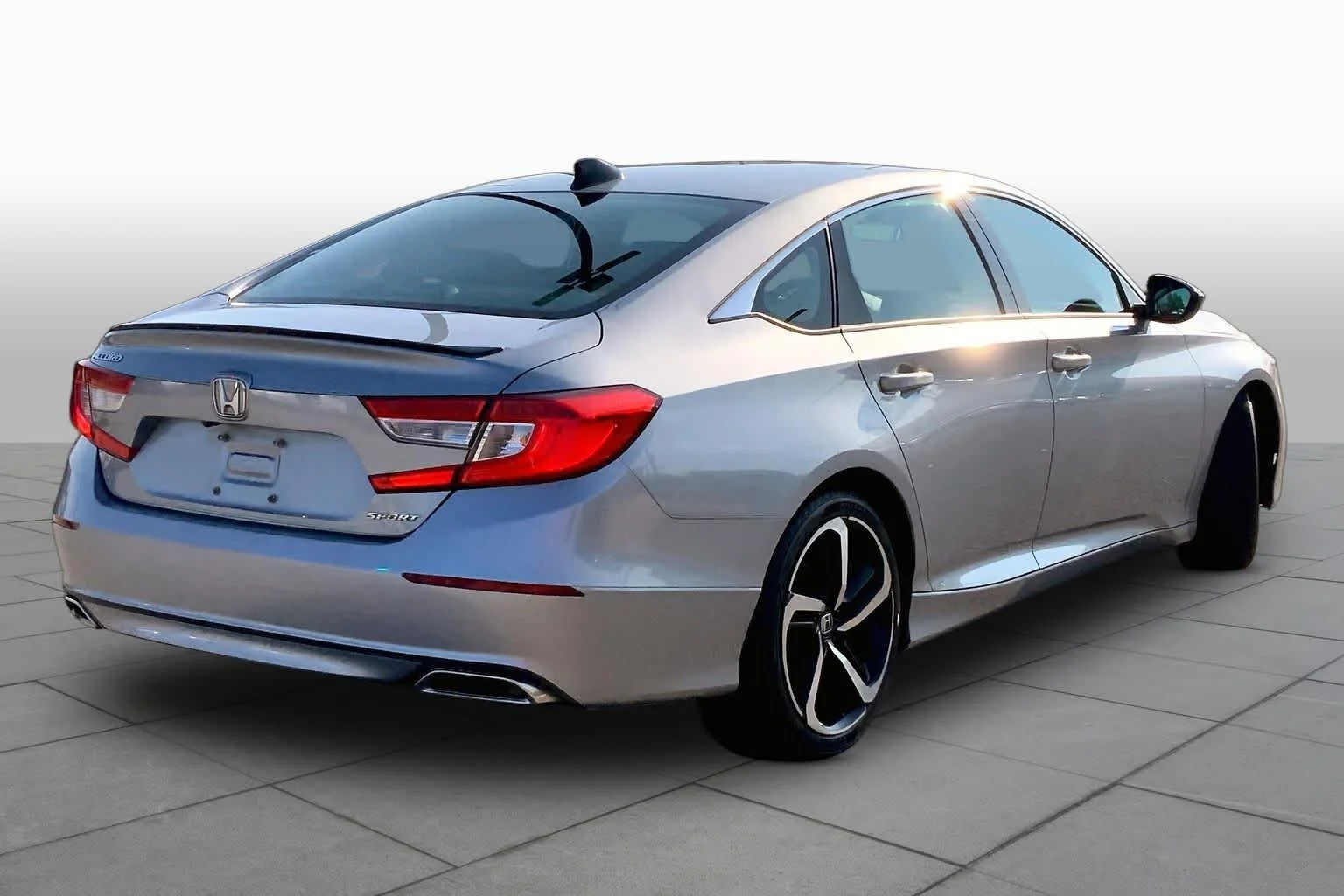 Used 2021 Lunar Silver Metallic Honda Sport image 13