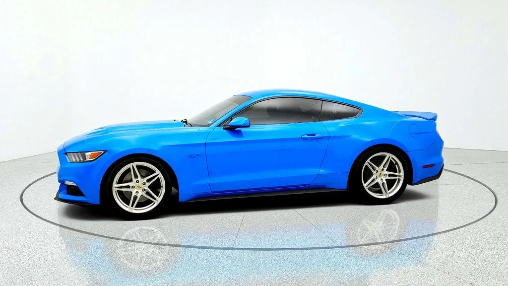Used 2017 Grabber Blue Ford GT Fastback image 8