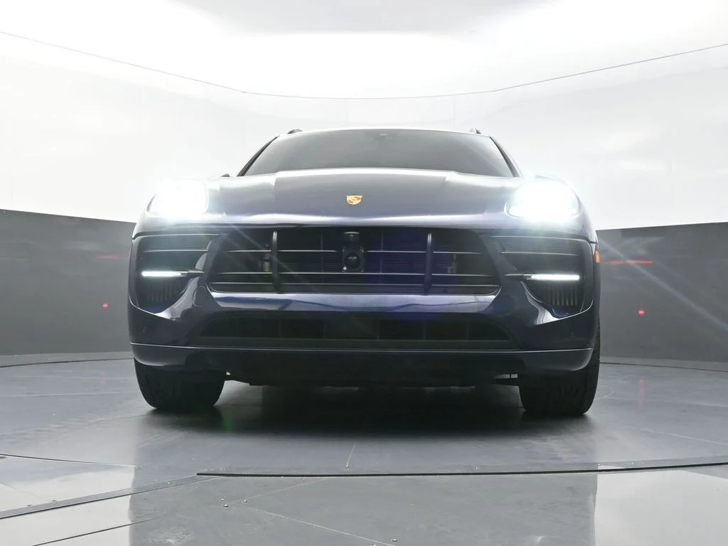 Used 2021  Porsche GTS image 22