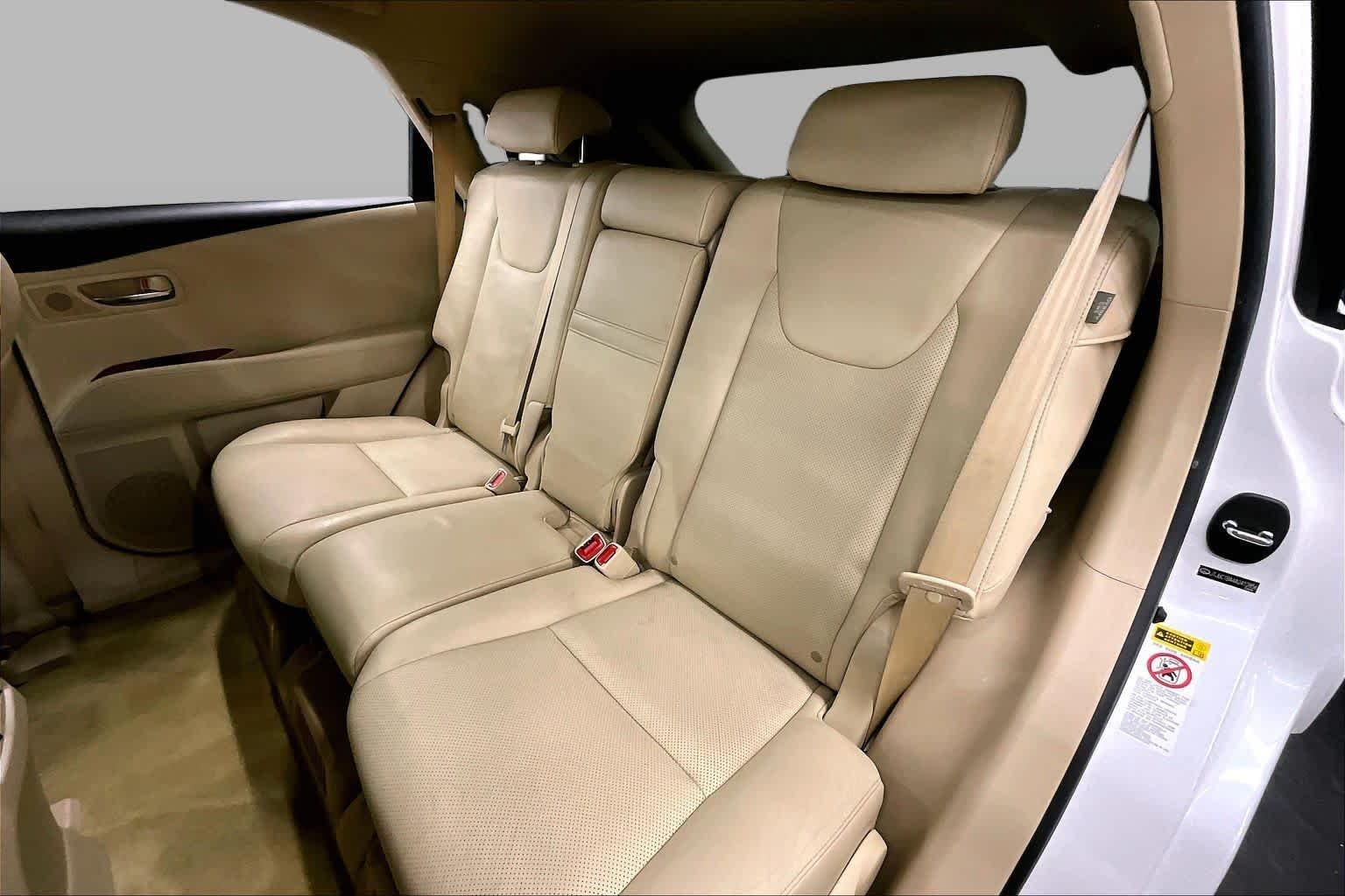 Used 2010 Starfire Pearl Lexus  image 19