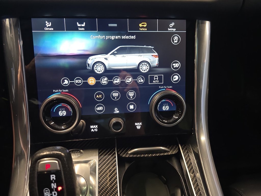 Used 2020 Black Land Rover SVR image 27